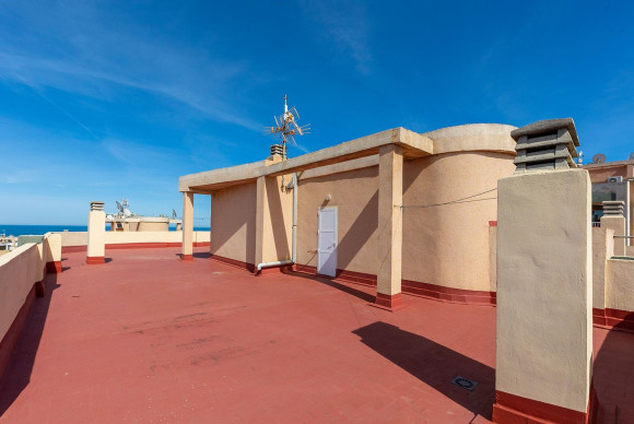 Resale - Apartment  - Torrevieja - Cabo cervera