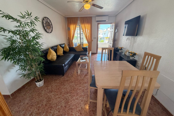 Resale - Apartment  - Orihuela Costa - Entre Naranjos Vistabella