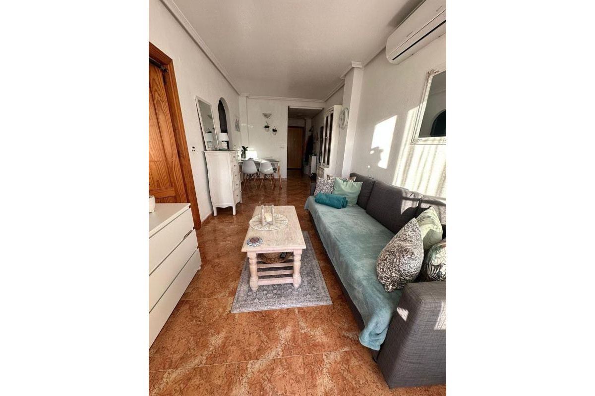 Herverkoop - Appartement  - Torrevieja - torrevieja