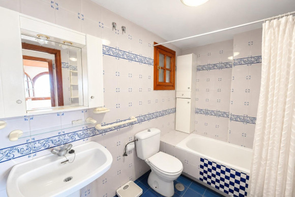 Resale - Apartment  - Torrevieja - Torre del moro