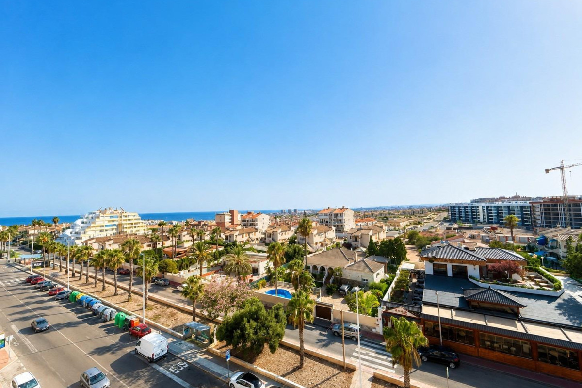 Resale - Apartment  - Torrevieja - Torre del moro