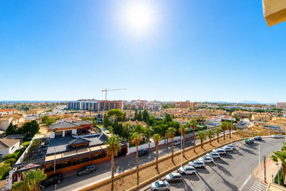 Resale - Apartment  - Torrevieja - Torre del moro
