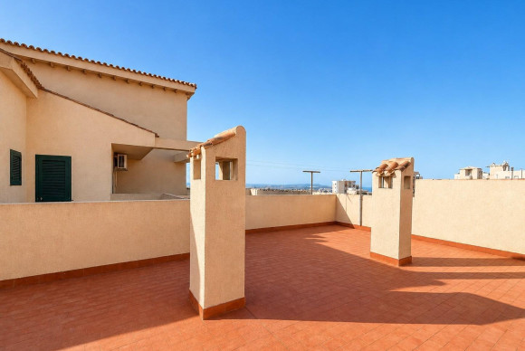 Resale - Apartment  - Torrevieja - Torre del moro