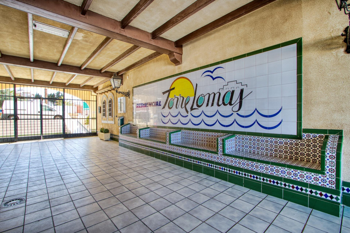 Resale - Apartment  - Torrevieja - Torre del moro