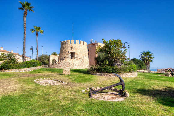 Resale - Apartment  - Torrevieja - Torre del moro