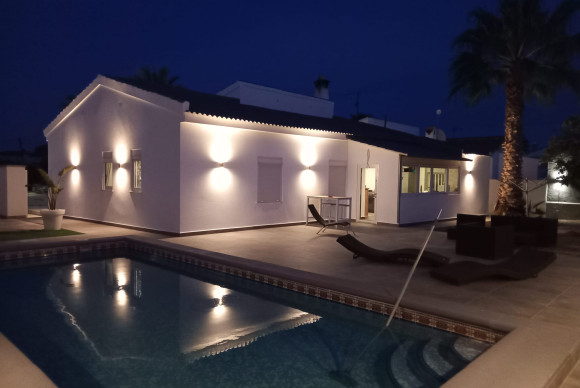 Revente - Detached Villa - Orihuela Costa - Lomas de Cabo Roig