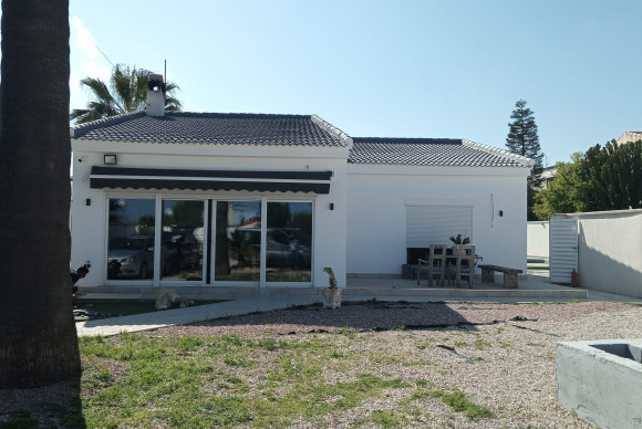 Revente - Detached Villa - Orihuela Costa - Lomas de Cabo Roig