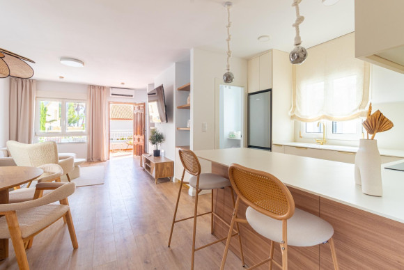 Resale - Villa - Orihuela Costa - Villamartin