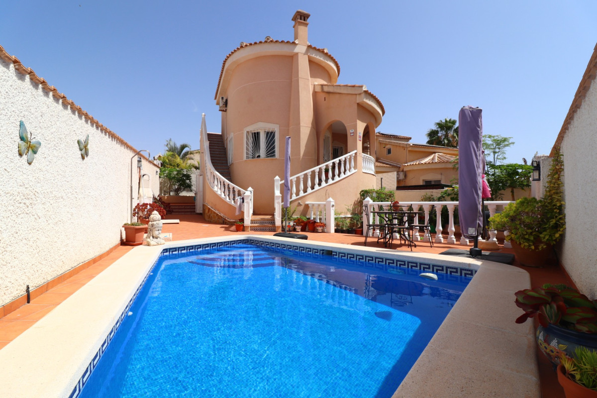 Resale - Detached Villa - Ciudad Quesada - La Marquesa