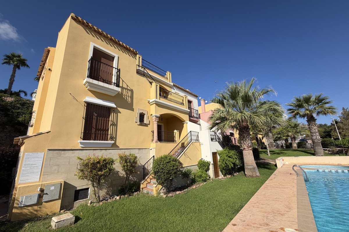 Resale - Apartment  - Orihuela Costa - Las Ramblas