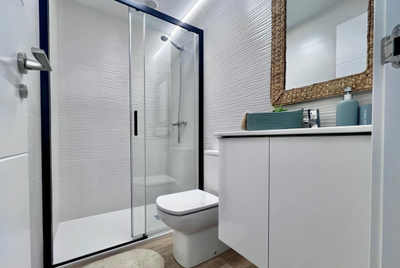 Herverkoop - Appartement  - Torrevieja - Punta prima