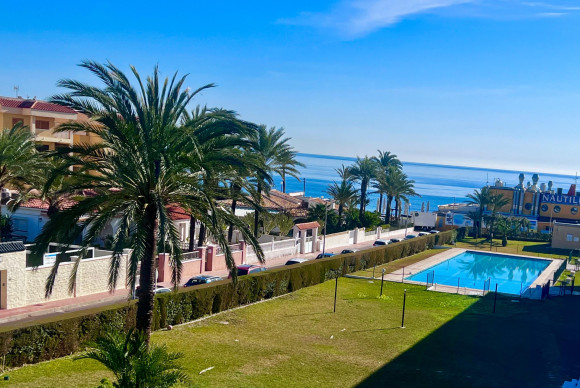 Herverkoop - Appartement  - Torrevieja - Punta prima