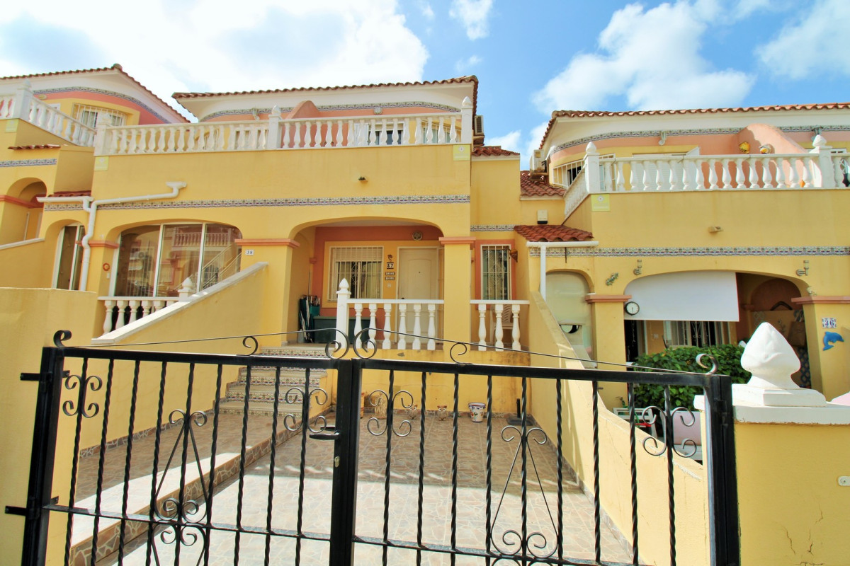 Revente - Maison de ville - Villamartin