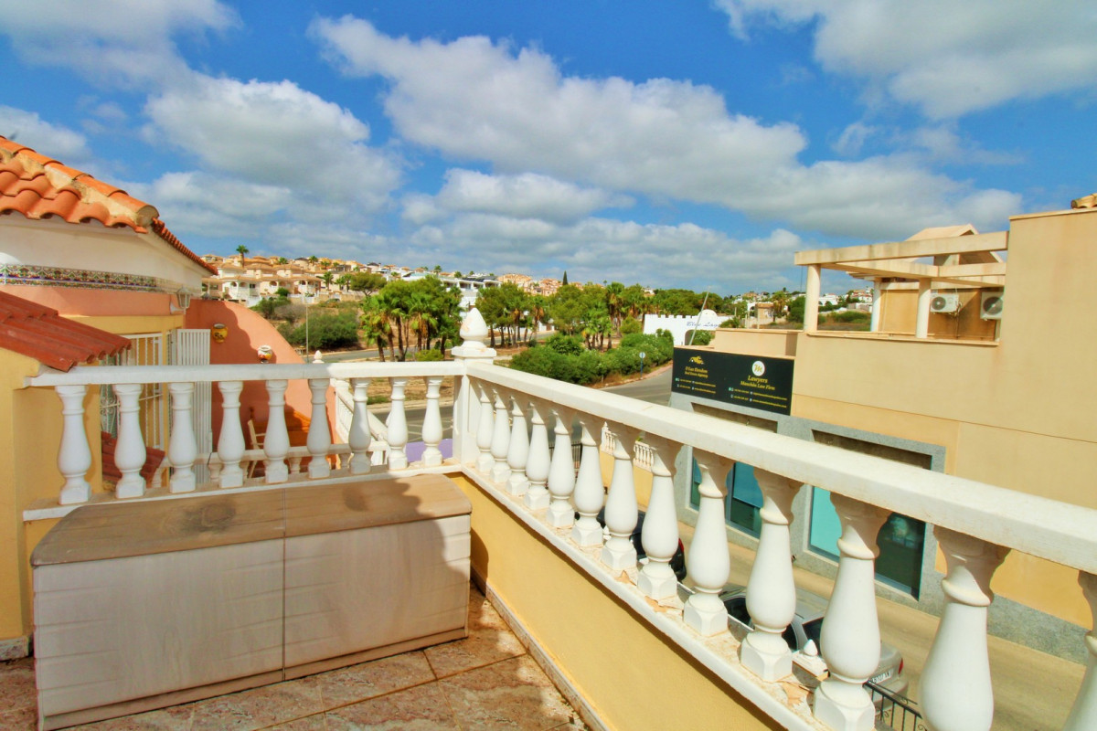 Revente - Maison de ville - Villamartin