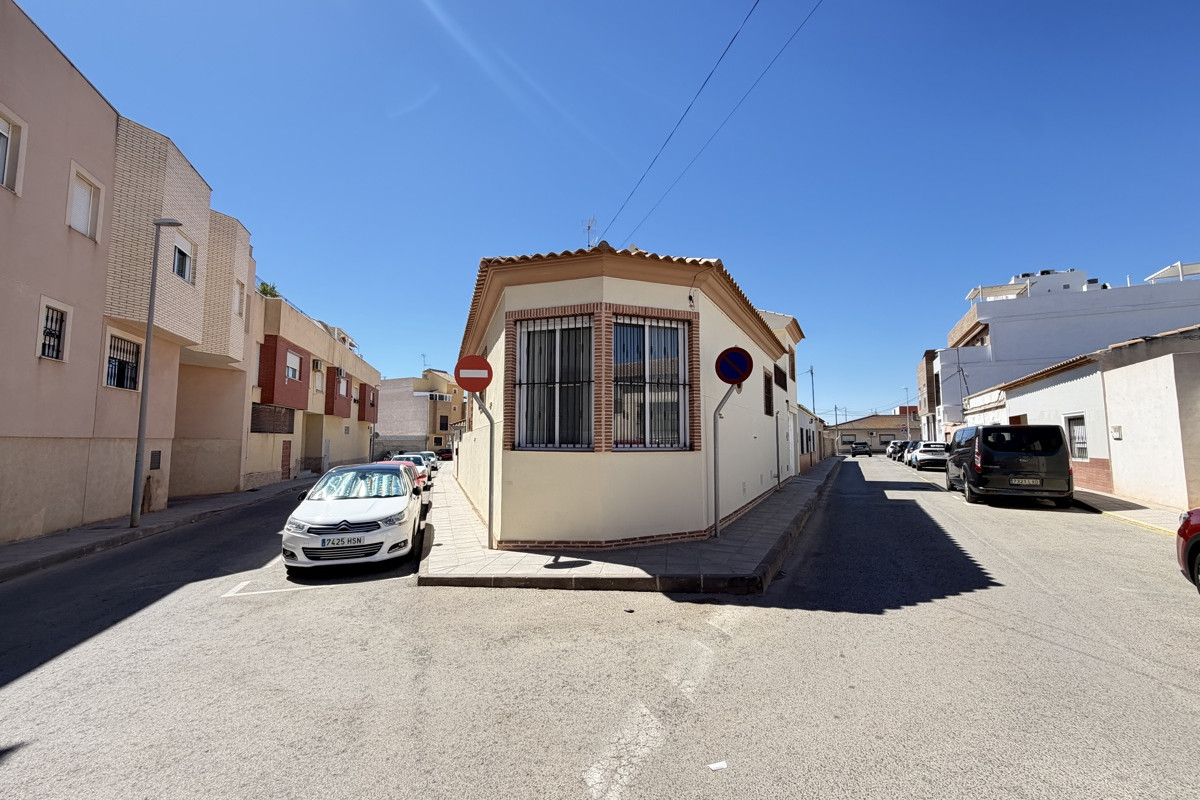 Resale - Townhouse - Pilar de La Horadada - Pilar de La Horadada - Town