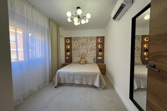 Herverkoop - Appartement  - Torrevieja - torrevieja