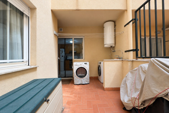 Resale - Apartment / flat - Denia - Port