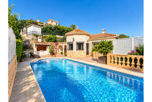 Resale - Villa - Denia - Montgó