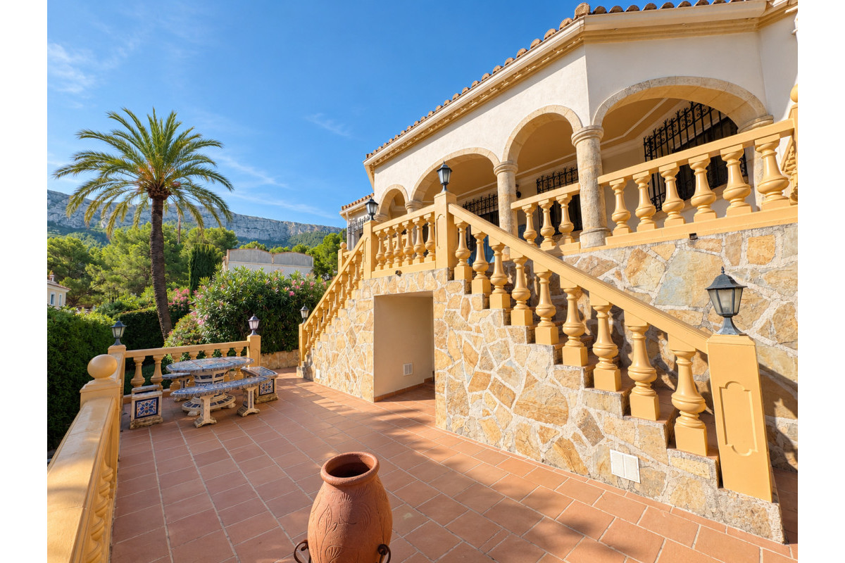 Resale - Villa - Denia - Montgó