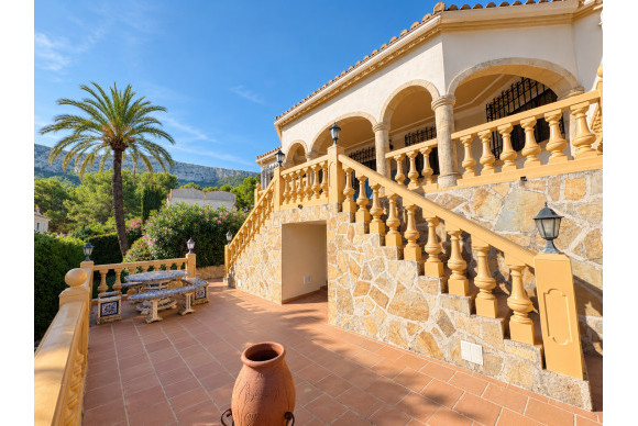 Resale - Villa - Denia - Montgó