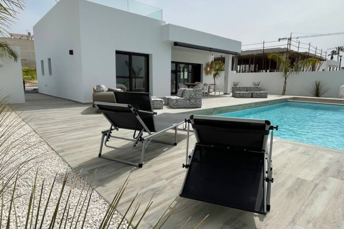 Obra nueva - Villa - Rafal