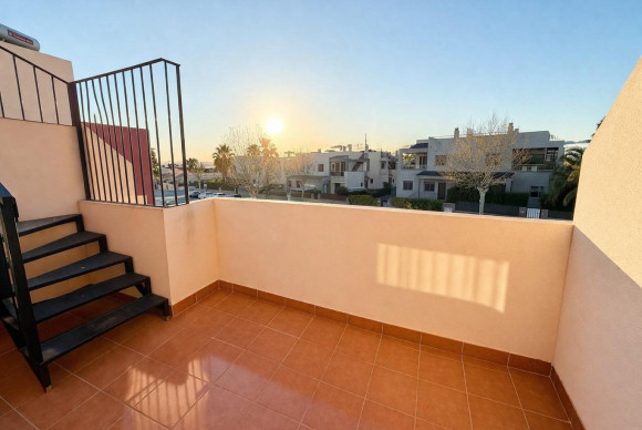 Revente - Terraced house - Torrevieja - Aguas Nuevas