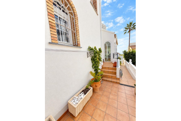 Revente - Semi Detached Villa - Orihuela Costa - Villamartin