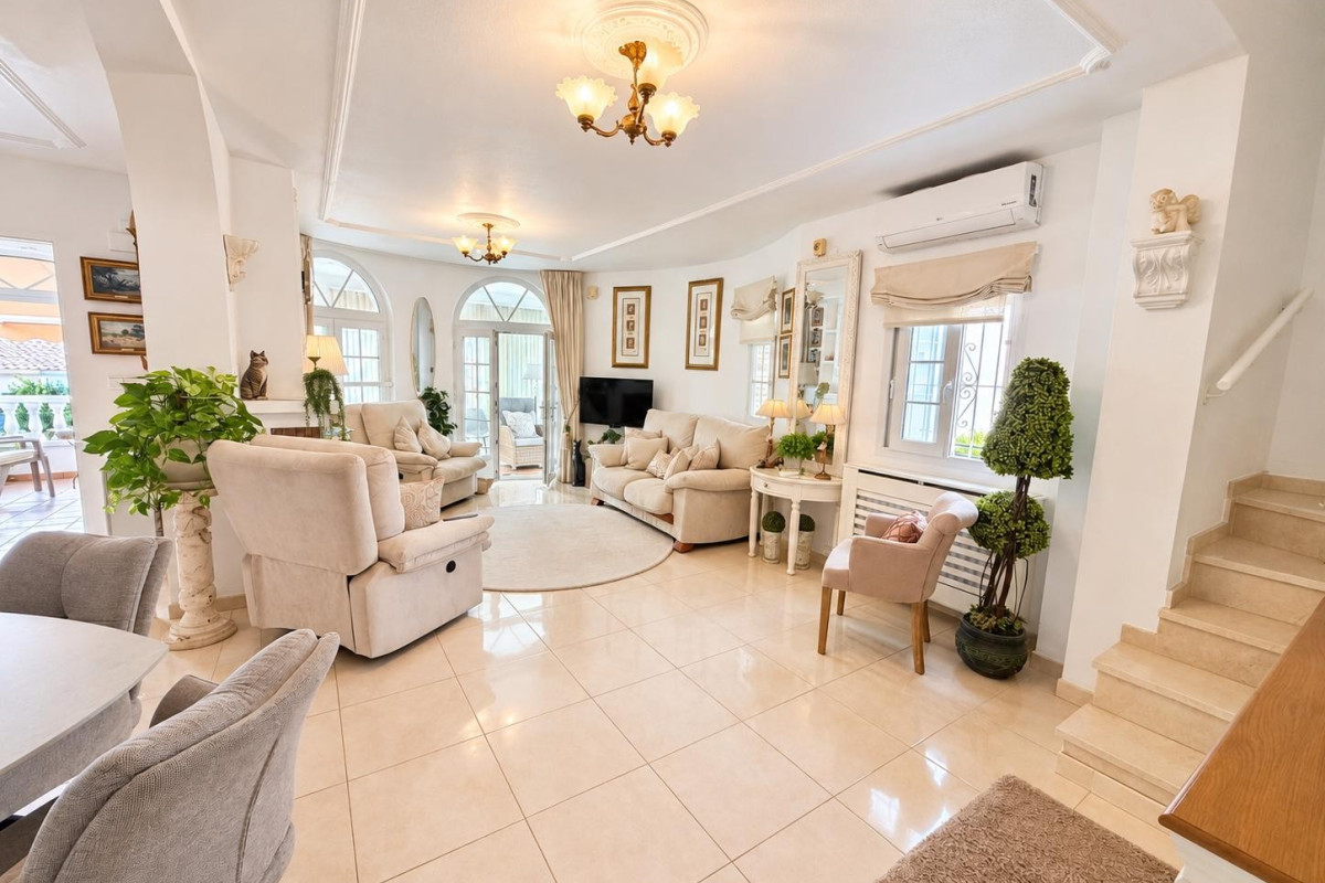 Revente - Semi Detached Villa - Orihuela Costa - Villamartin