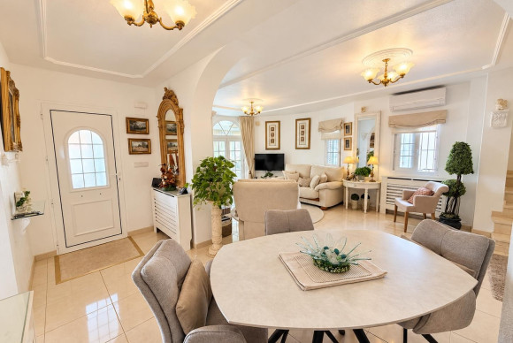 Revente - Semi Detached Villa - Orihuela Costa - Villamartin
