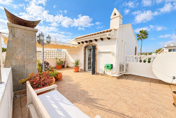 Revente - Semi Detached Villa - Orihuela Costa - Villamartin