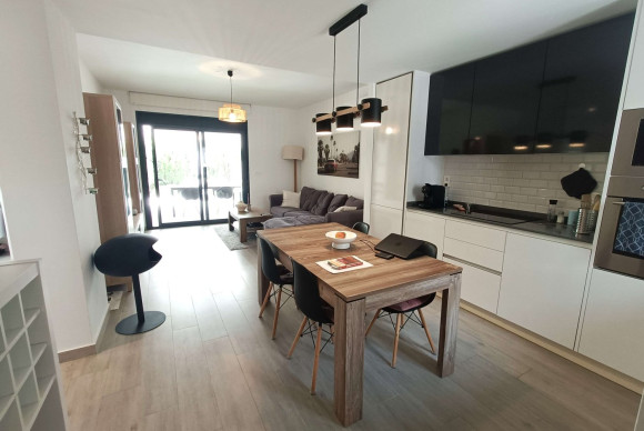 Resale - Apartment  - San Miguel de Salinas - La Cañada - Los Alcores