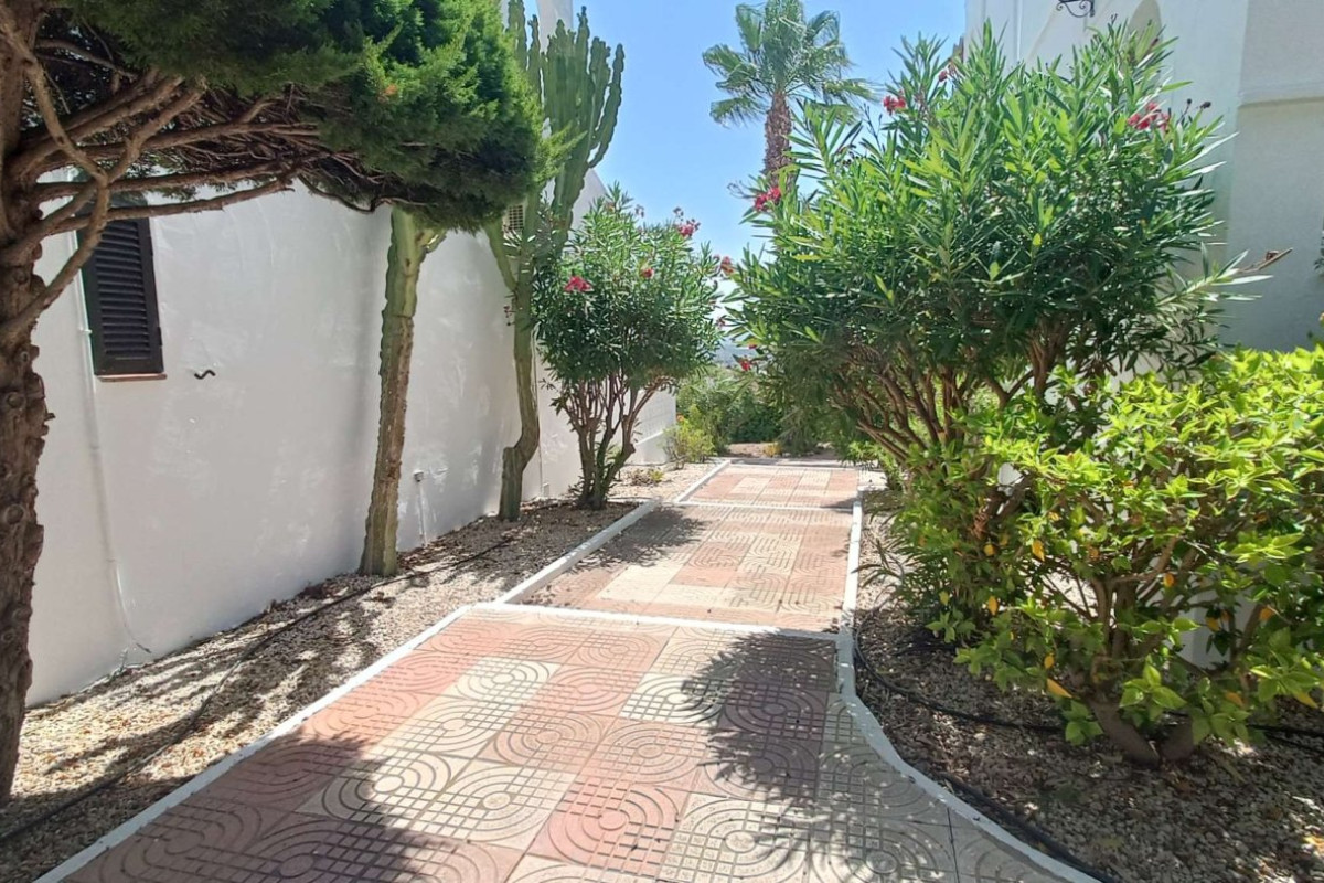 Resale - Apartment  - Ciudad Quesada - Altos de Quesada