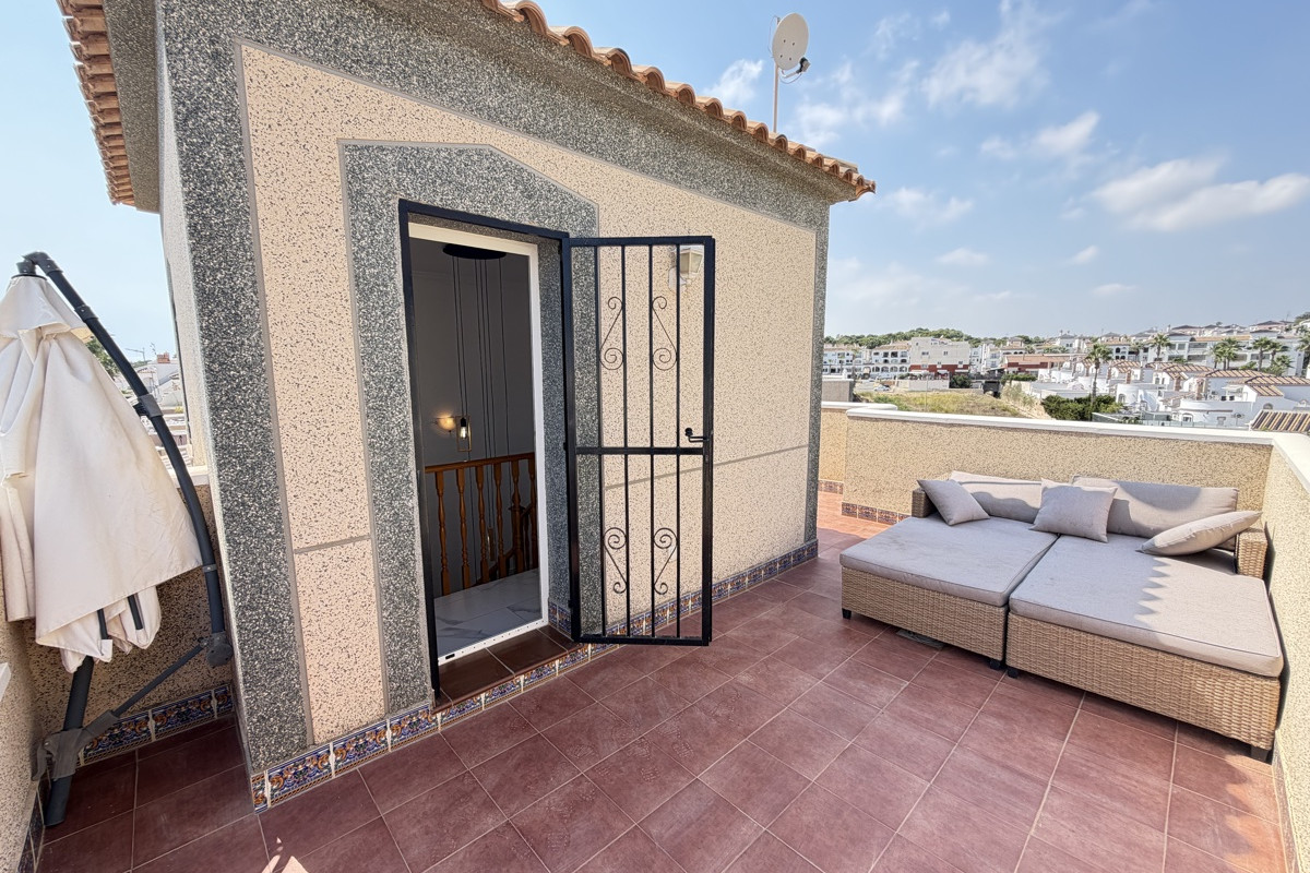 Herverkoop - Vrijstaande Villa - Orihuela Costa - Villamartin