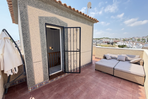 Herverkoop - Vrijstaande Villa - Orihuela Costa - Villamartin