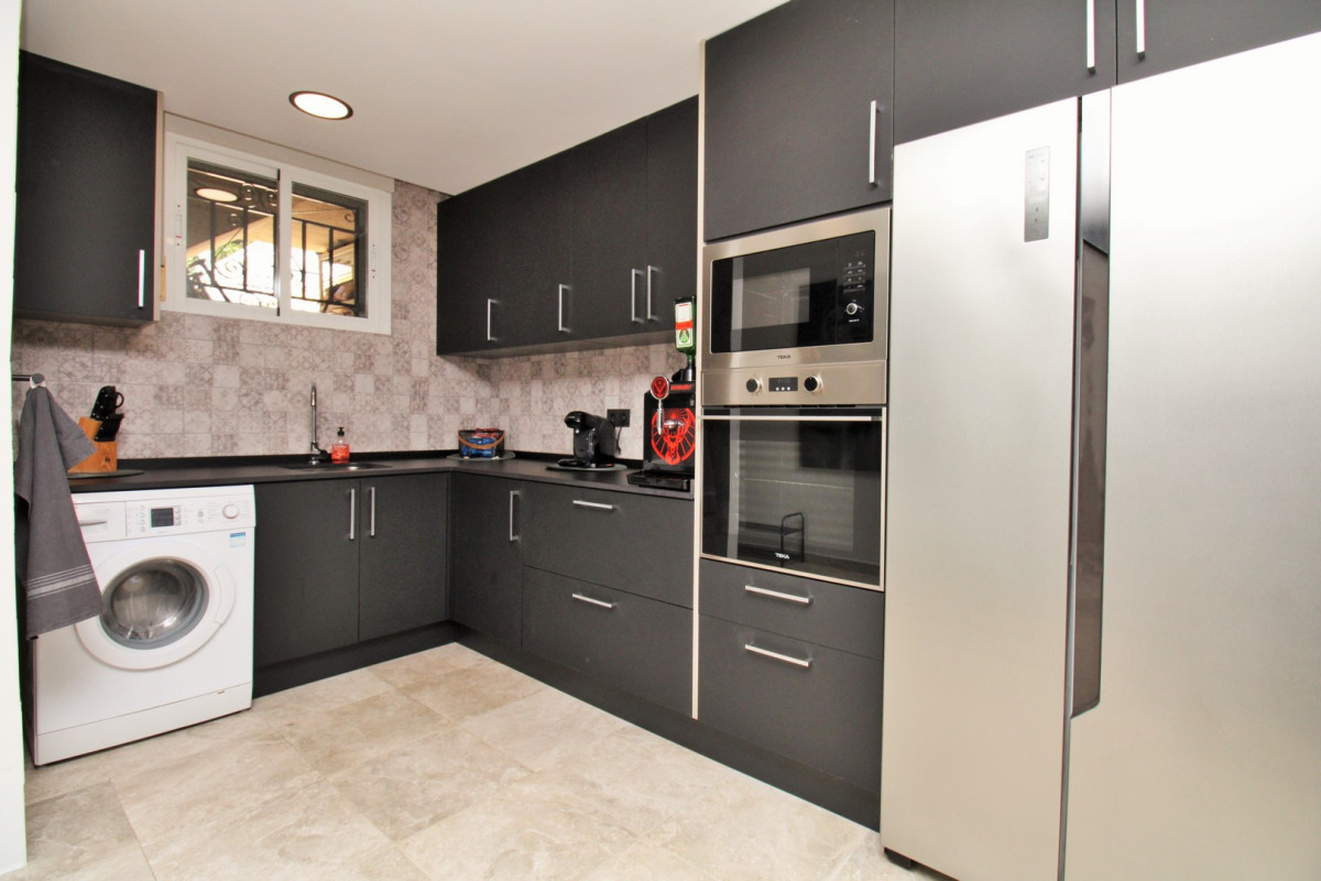 Herverkoop - Villa - Villamartin - Las Violetas