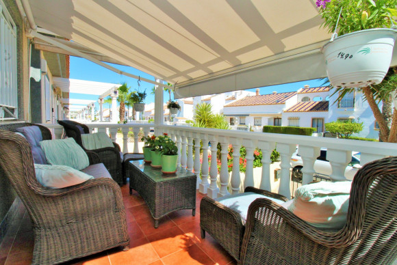 Herverkoop - Villa - Villamartin - Las Violetas