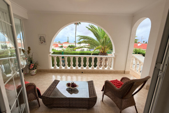 Herverkoop - Vrijstaande Villa - Ciudad Quesada - Ciudad Quesada - Town