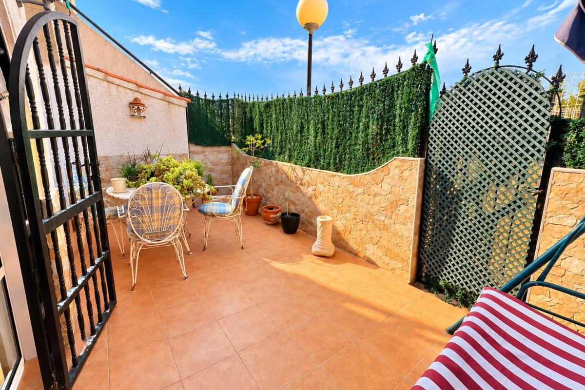 Herverkoop - Appartement - Guardamar del Segura - El moncayo