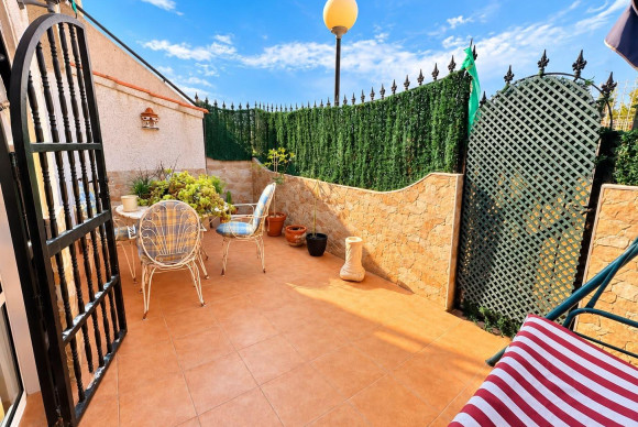 Herverkoop - Appartement - Guardamar del Segura - El moncayo