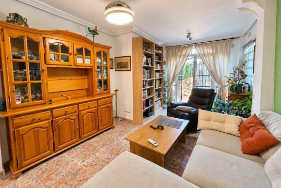 Herverkoop - Appartement - Guardamar del Segura - El moncayo