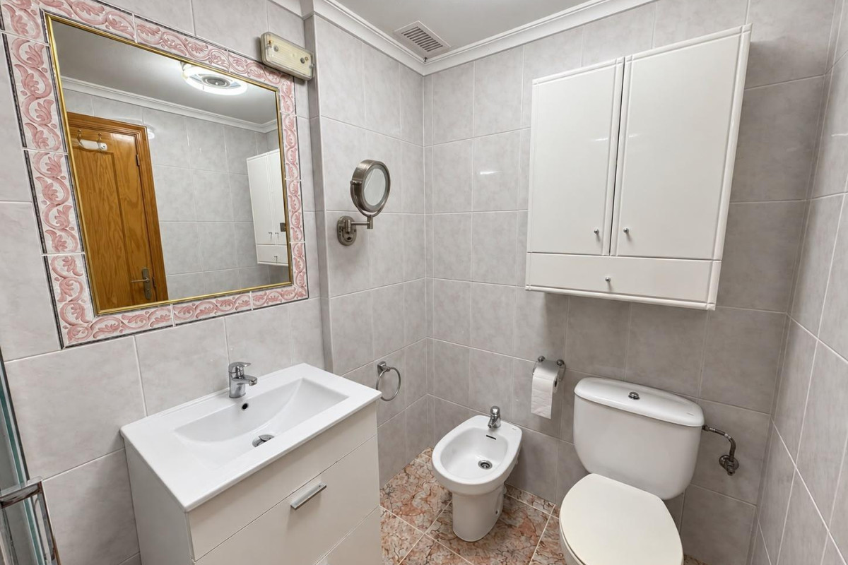 Herverkoop - Appartement - Guardamar del Segura - El moncayo