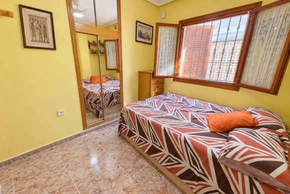 Herverkoop - Appartement - Guardamar del Segura - El moncayo