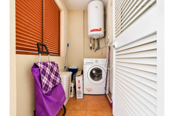 Resale - Apartment / flat - Orihuela Costa