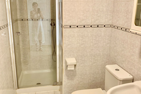 Herverkoop - Apartment / flat - Albir - center