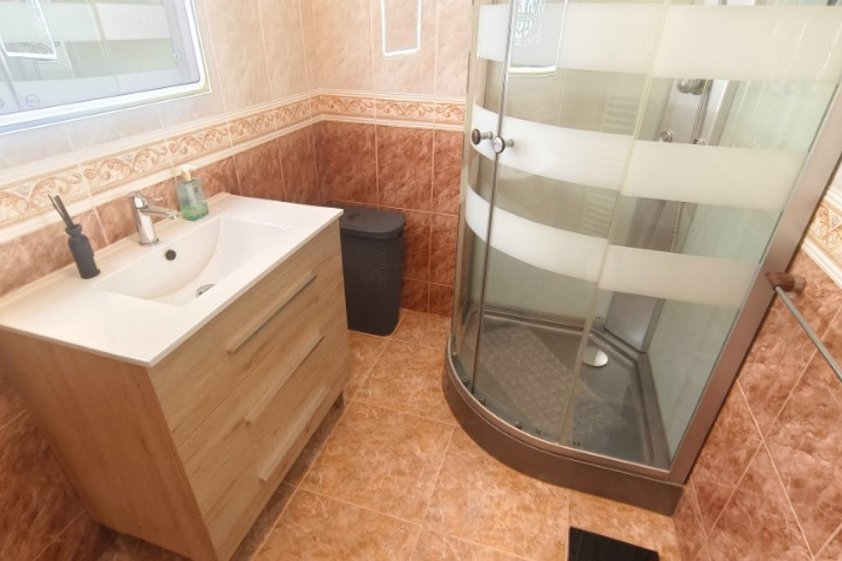 Revente - Chalet Independiente - San Miguel de Salinas