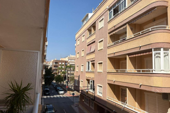 Revente - Appartement - Torrevieja - torrevieja