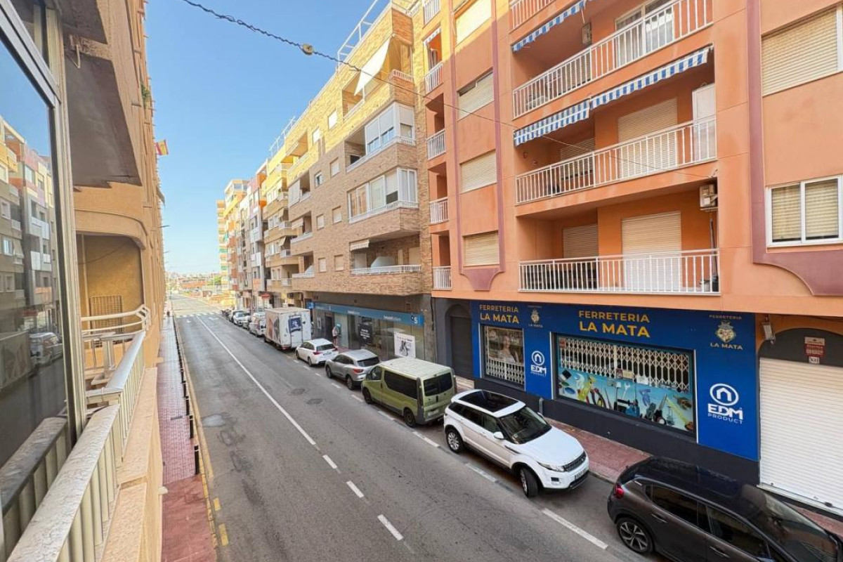 Reventa - Apartamento / piso - Torrevieja - torrevieja