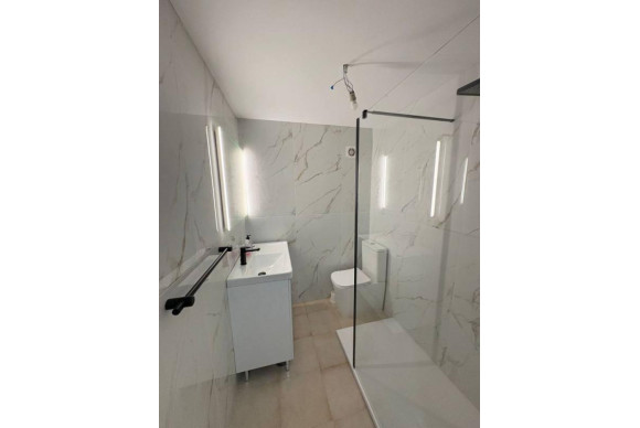 Reventa - Apartamento / piso - Torrevieja - torrevieja