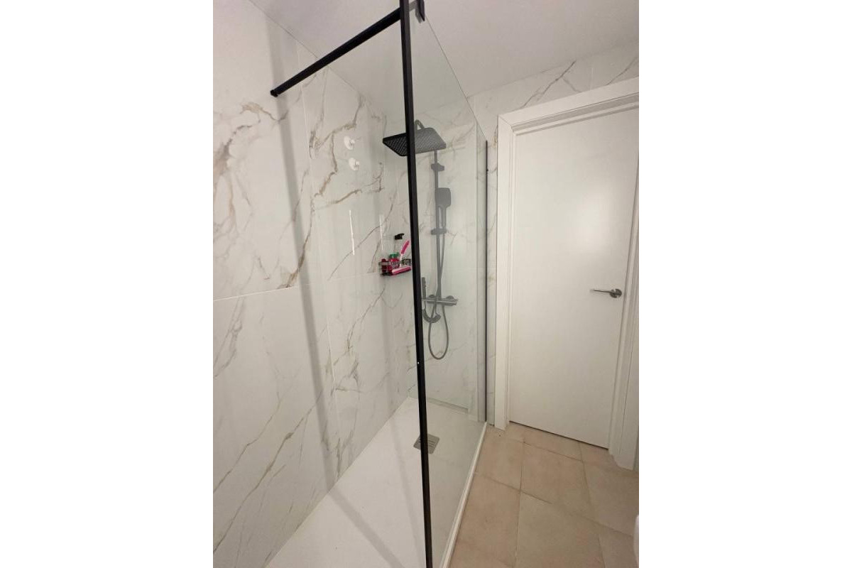 Reventa - Apartamento / piso - Torrevieja - torrevieja