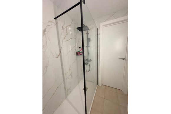 Reventa - Apartamento / piso - Torrevieja - torrevieja